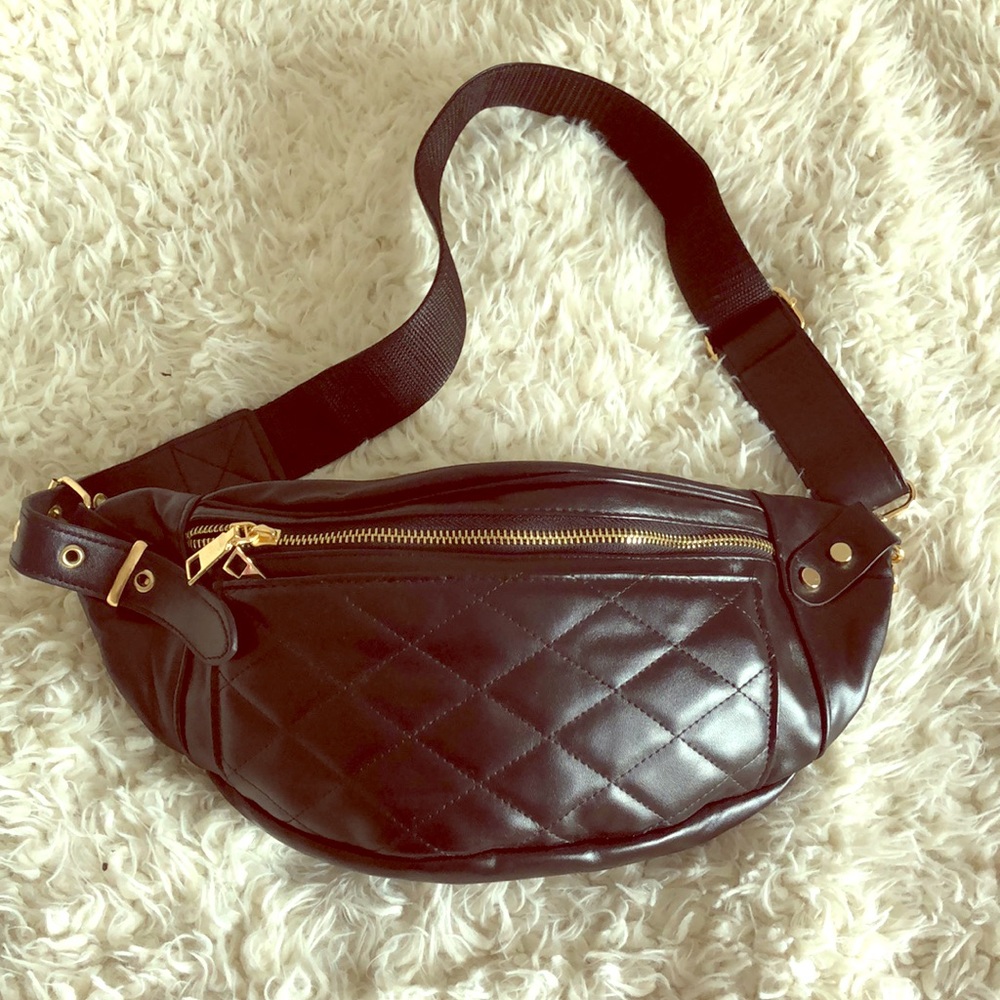 NWOT Black Faux Leather Quilted Bumbag Fanny Pack